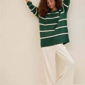 Aerie Green and White Knit Sweater